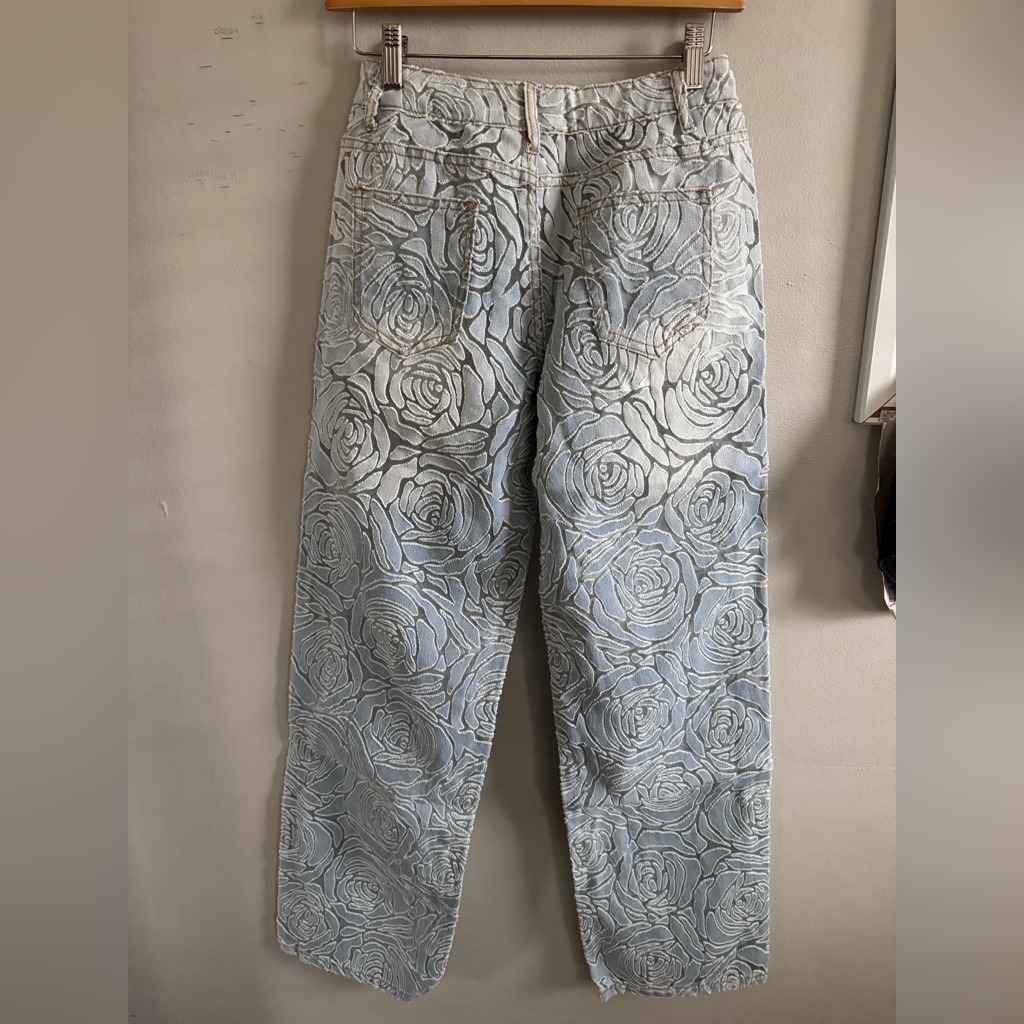 Innovare Denim Chlodulf Flower Cutout Jeans Size Small New With Tags — image 8 of 8